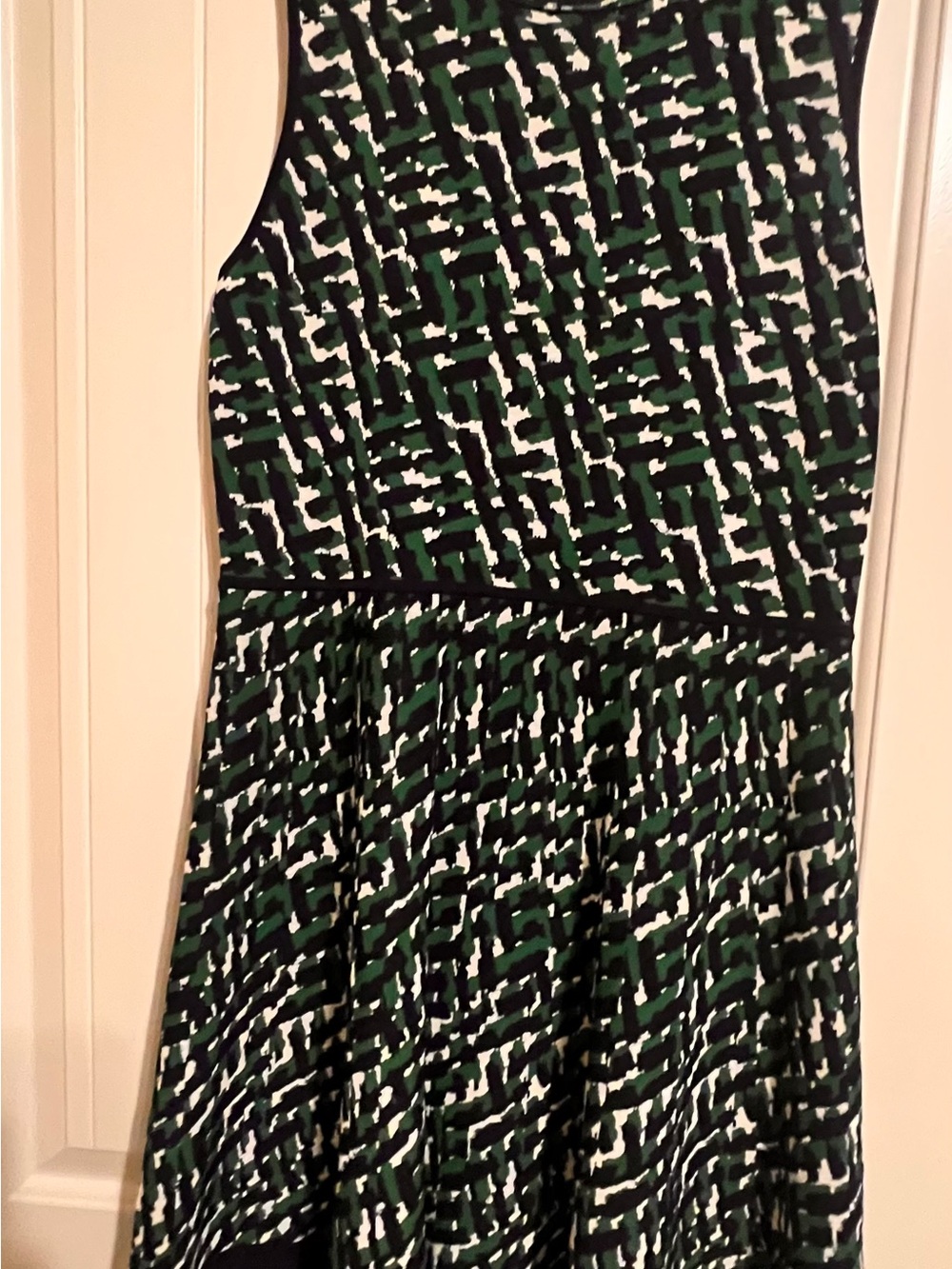 Eliza J Green Black White Abstract Sleeveless Dress